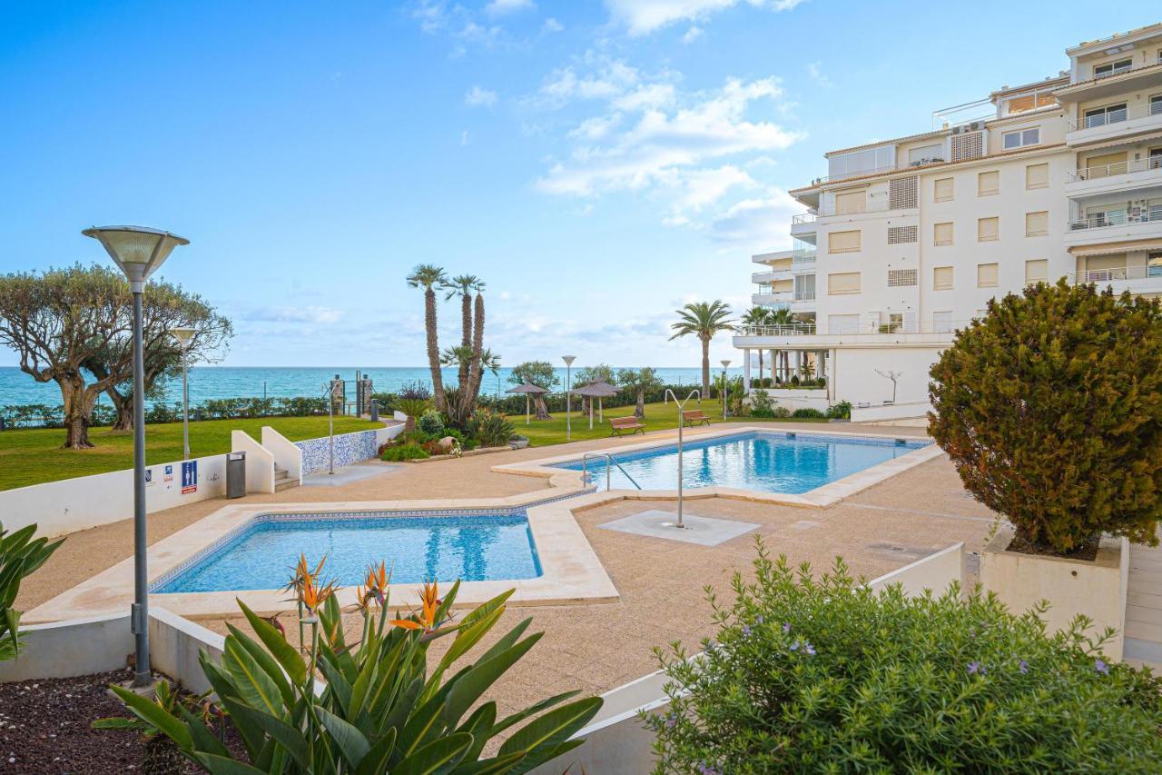 Costa Bella Apartment Алтеа Екстериор снимка